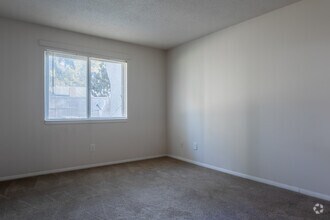 Spring Hill Apartments photo'