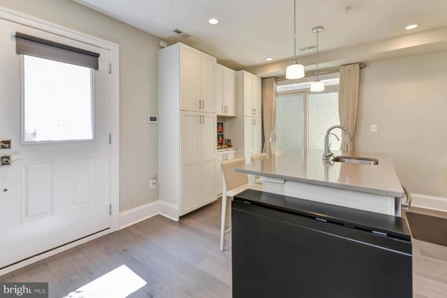 Photo - 3921 Fulton St NW Apartment