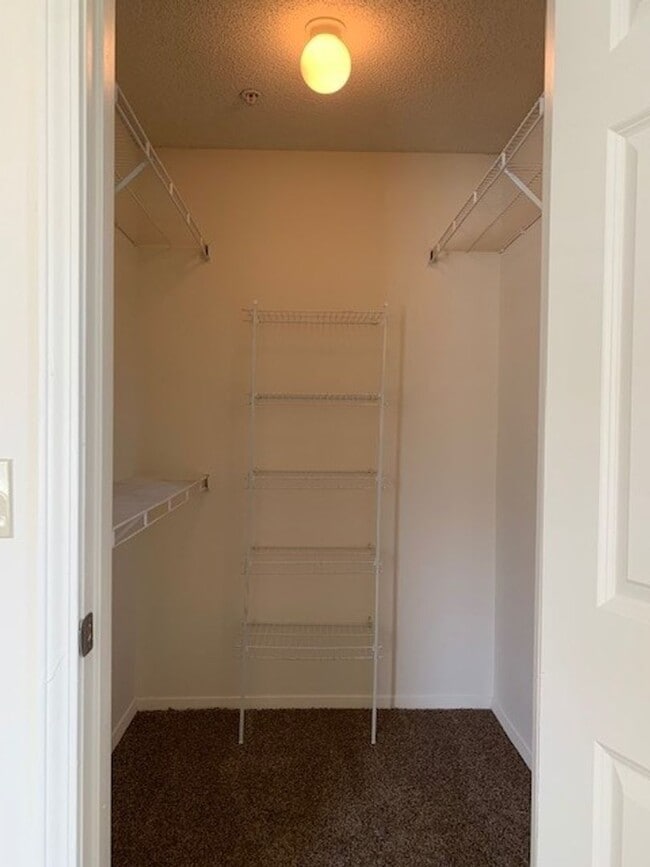 Interior Photo - Hamilton at Turman Farms Apartments