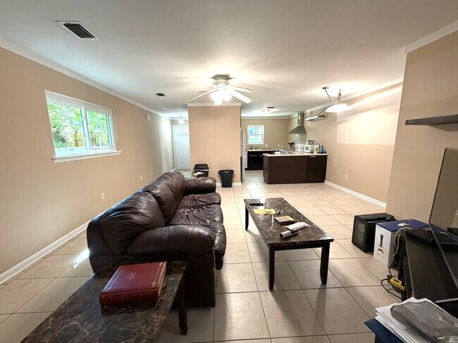 Foto del edificio - 514 Teal Ln