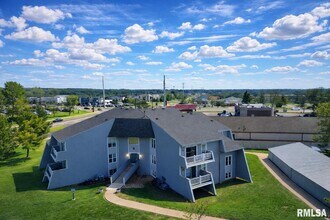 Building Photo - 2608 W Willowlake Dr