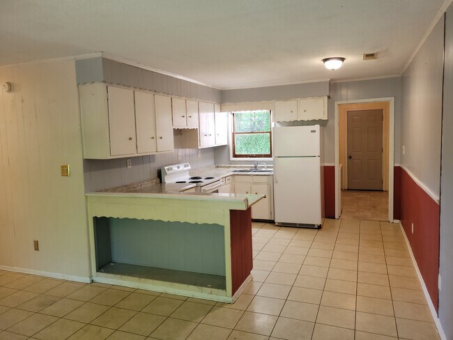 Foto del edificio - 623 Rivermont Rd