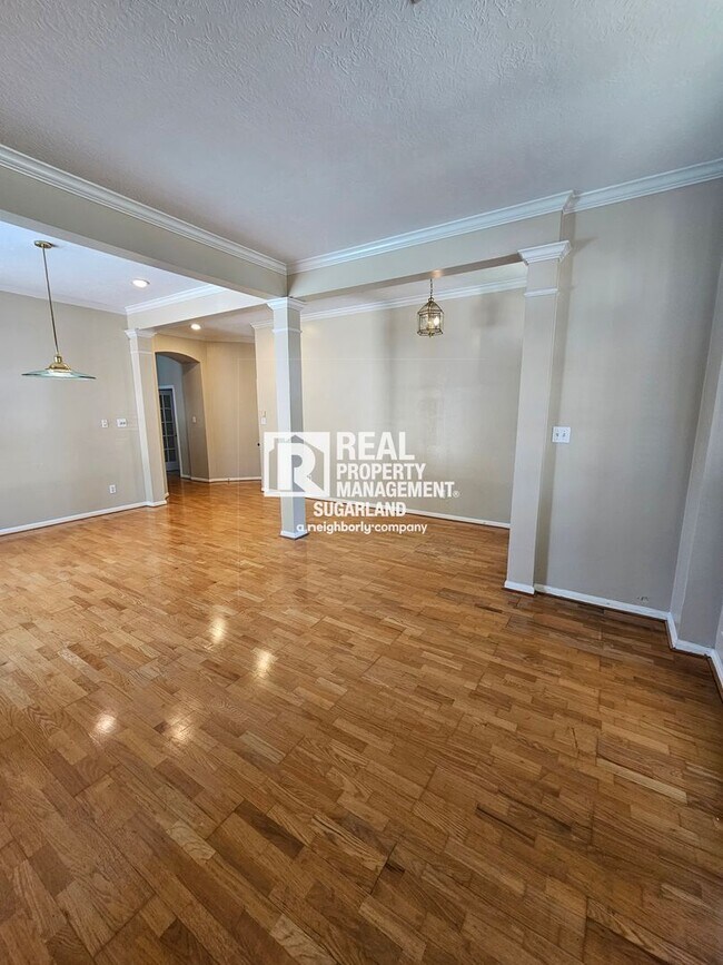 Photo - New Territory Oasis: Private Pool & Great Location House