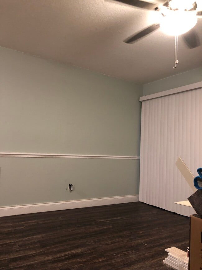 Foto del edificio - 7426 Villas Oak Ct