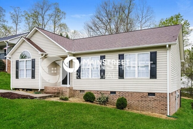 Foto del edificio - 4 Bedroom Pet-Friendly Home in Thomasville...
