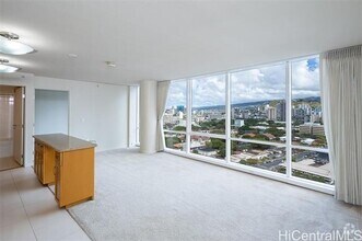 Building Photo - 1296 Kapiolani Blvd