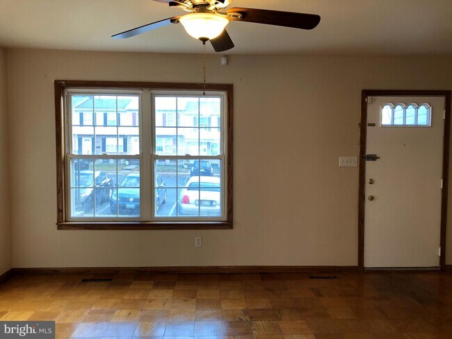 Building Photo - 1410 Harford Square Dr