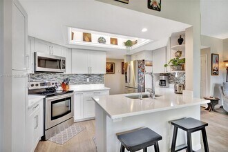 Building Photo - 403 Sea Oats Dr