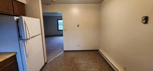 Building Photo - 3152 Shaffer Rd
