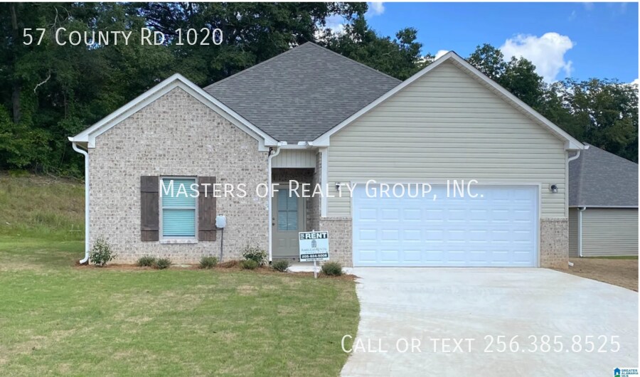 Primary Photo - Lovely 4 bedroom home in the cute neighbor...