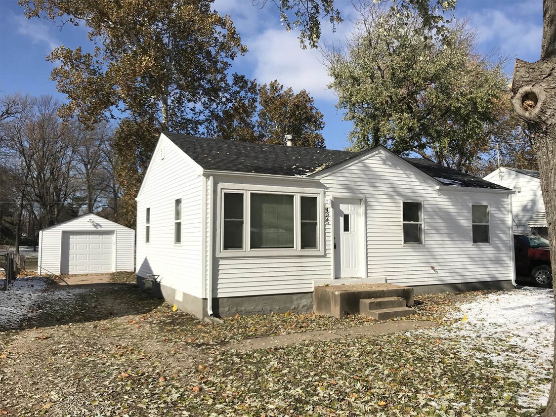 Primary Photo - 4325 Ashby Rd