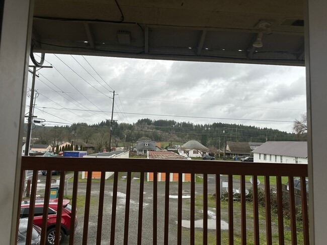 Foto del edificio - 296 Sussex Ave W