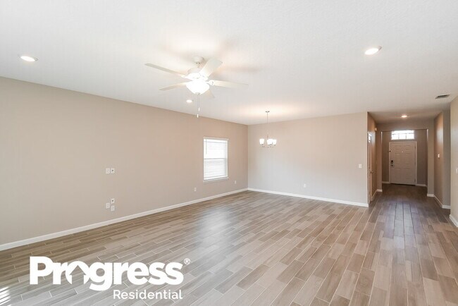 Building Photo - 9935 Lemon Grass Ln