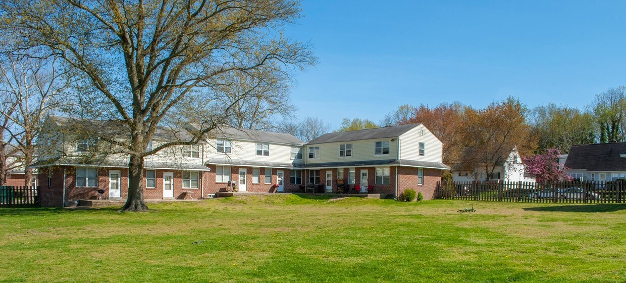 Glen Park Townhomes Apartments in Bridgeton, NJ
