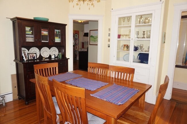 Building Photo - 52 Patten St