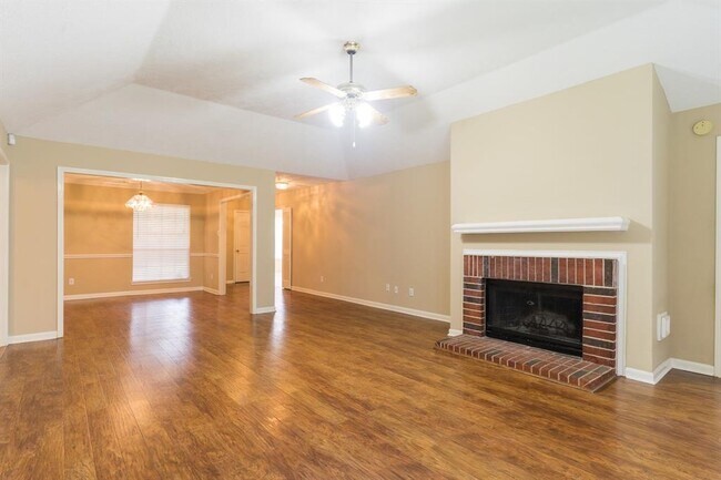 Building Photo - 3230 Autumn Bridge Ln