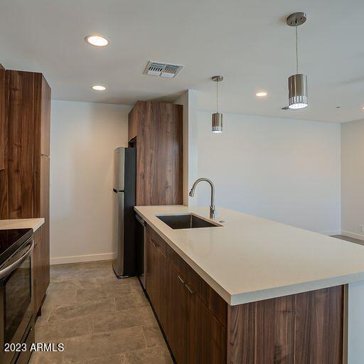 Building Photo - 6227 N 13th Pl