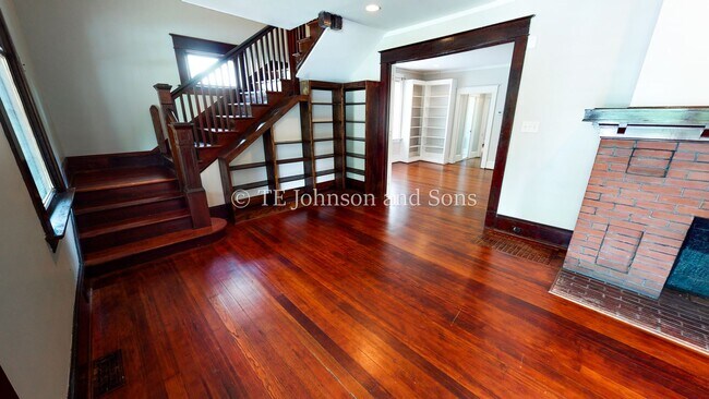 Foto del edificio - 5 Bedroom in Historic West End