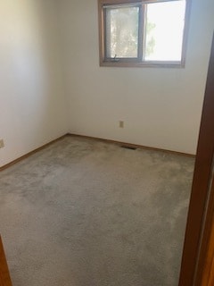 Building Photo - 594 Alverstone St