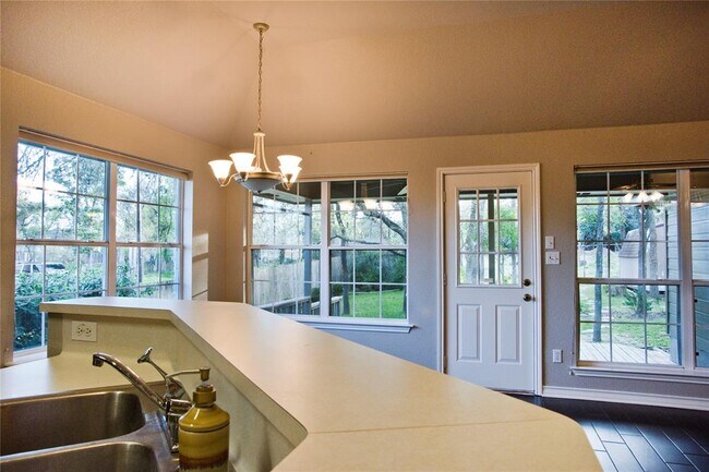 Foto del edificio - 1401 Girard St