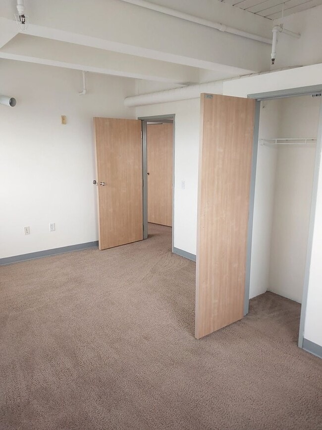 Interior Photo - Park Terrace West Apartments - Location is Everything!