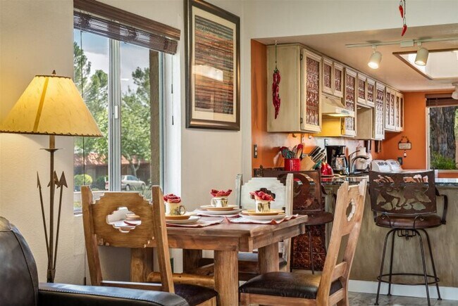 Foto del edificio - FURNISHED - SEDONA VOC - GOLF COURSE VIEWS!