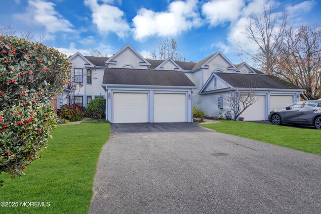 Foto del edificio - 45 Rawson Cir