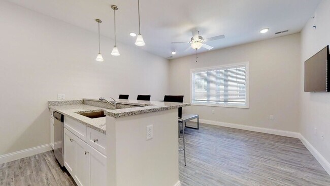 Foto del interior - 309 W Washington