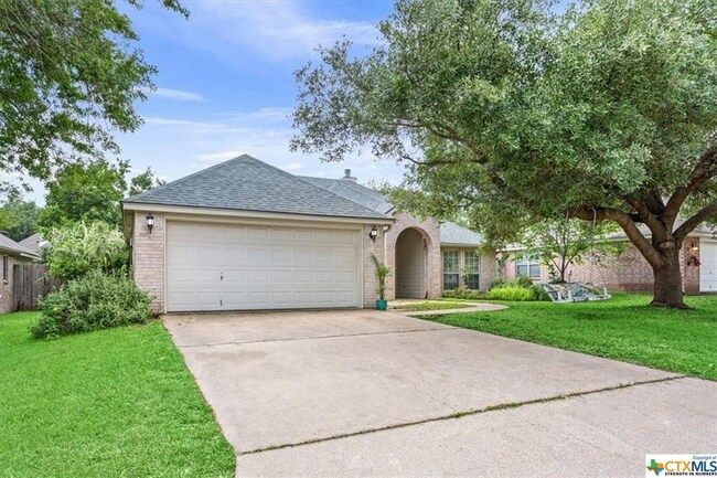 Building Photo - 2503 Kingsbury Dr