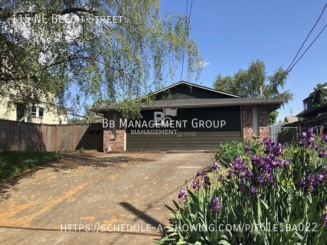 Building Photo - 115 NE Beech St