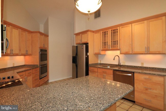 Building Photo - 8200 Woodhaven Blvd