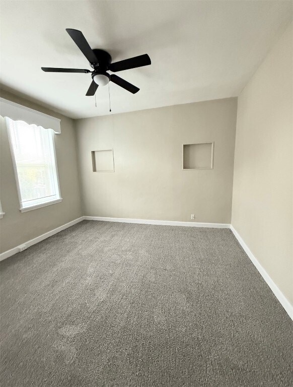 Foto del edificio - 3306 Chippewa St