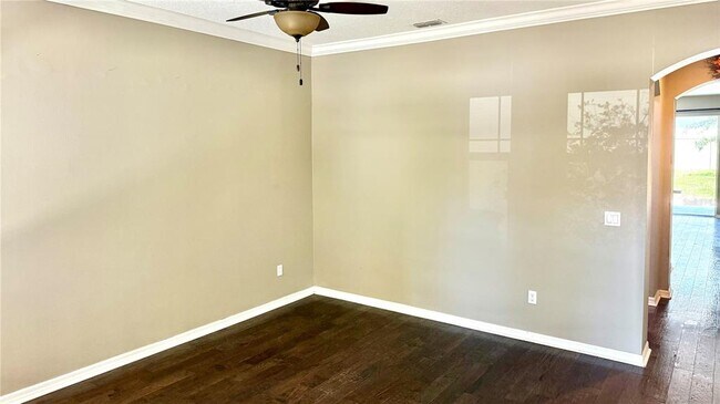 Foto del edificio - 4890 Palmetto Park Dr