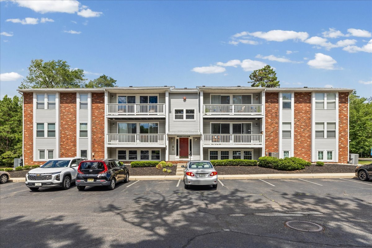 Photo - 79 Sweetfern Ct (Evesham, NJ)