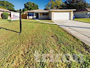 Building Photo - 1809 W Crawford St