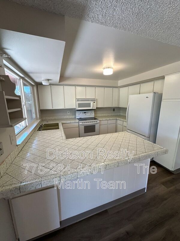 Foto del edificio - 462 Steffanie Way