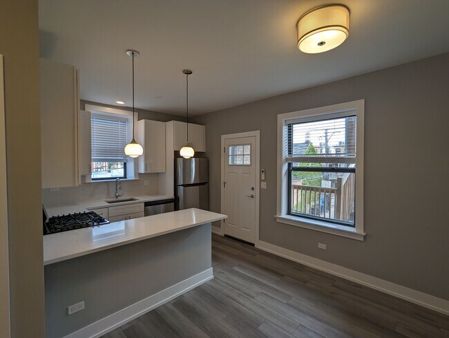 Foto del edificio - 3935 N Janssen Ave