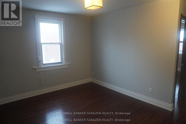 Photo du bâtiment - 326 Flora St