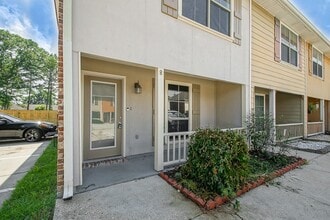 Building Photo - 13080 Burgess Ave
