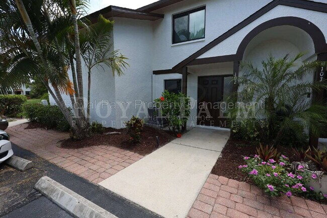 Building Photo - 26510 Southern Pines Dr
