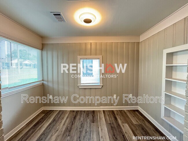 Foto del edificio - 760 N Merton St
