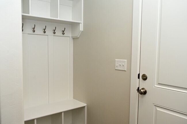 Foto del edificio - 2778 W 4175 S