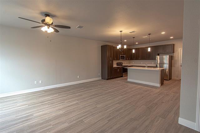 Building Photo - 1220 Good Ln