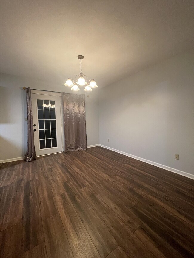 Building Photo - 53 Clear Spring Dr