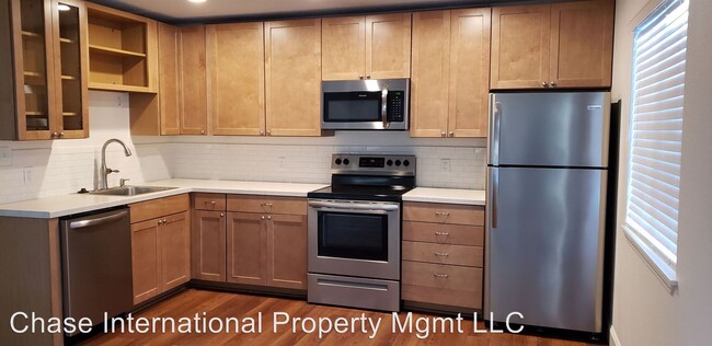 Building Photo - 1000 Virbel Ln