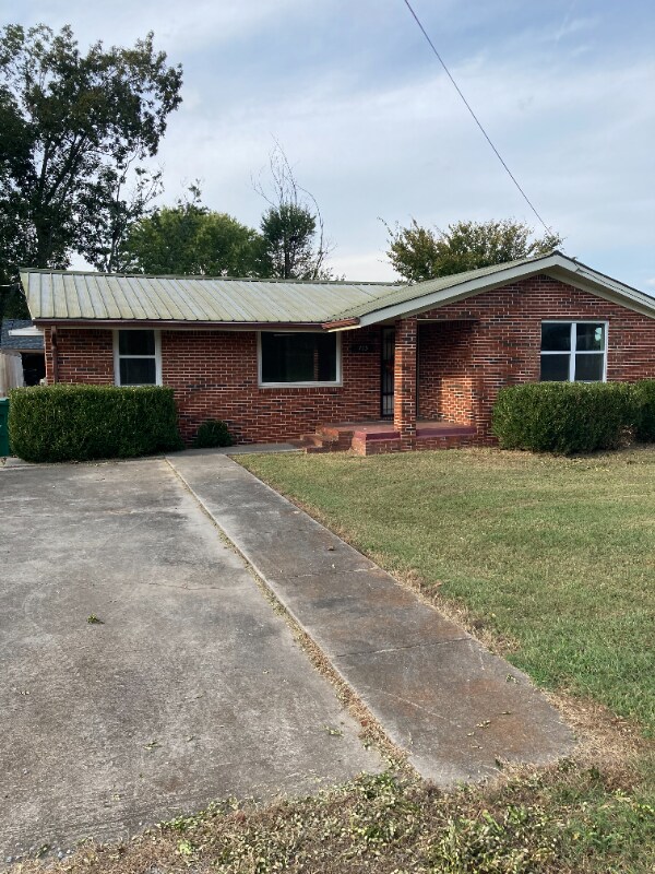 Foto principal - 715 Hunt St