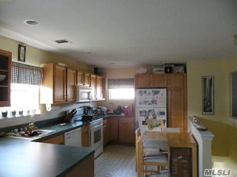 Building Photo - 2502 Willow Pond Dr