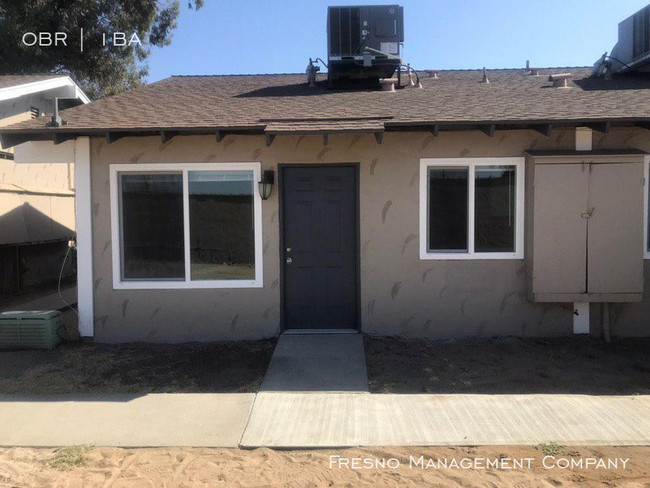 Building Photo - 4518 E Fountain Way