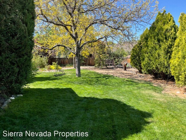 Foto del edificio - 4 br, 2.5 bath House - 270 Moonshine Cir