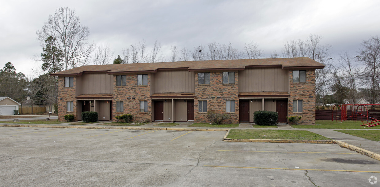 Foto del edificio - Forest Manor Apartments